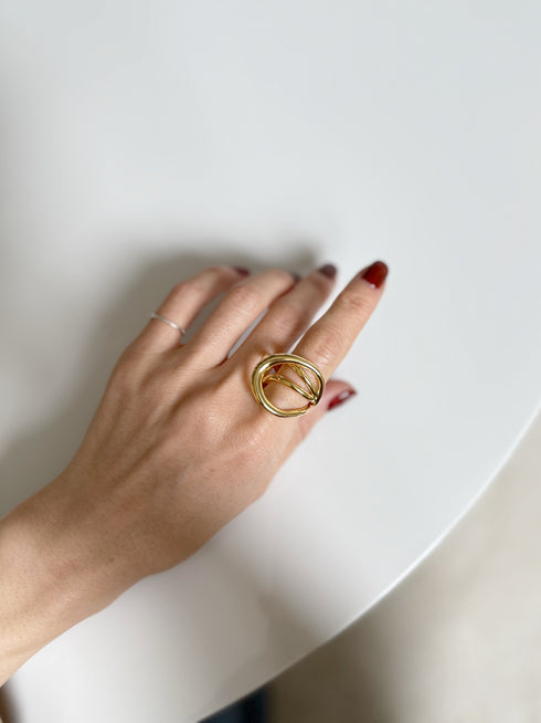 butterfly ring